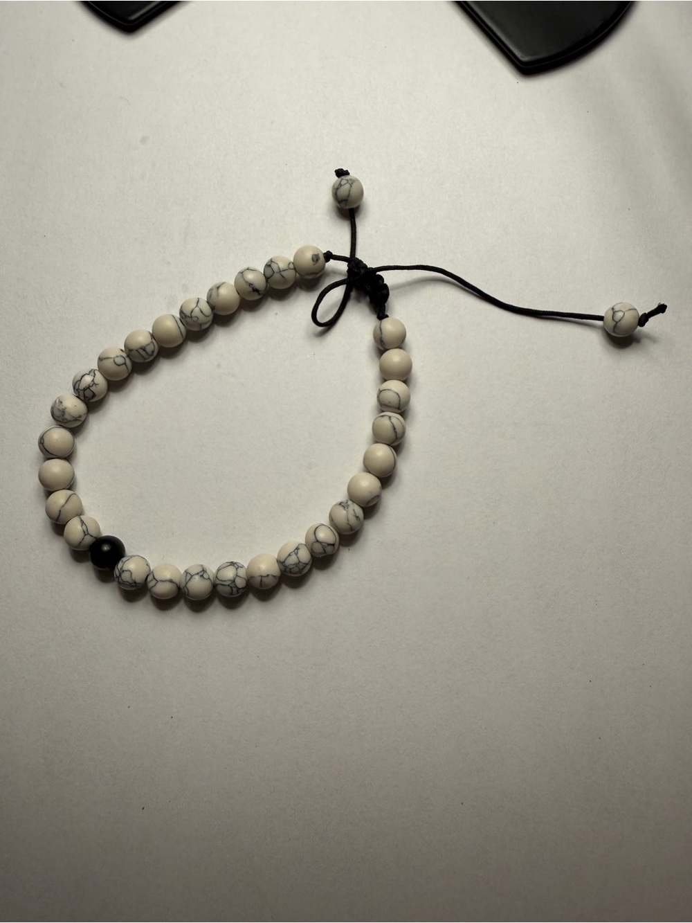 Handmade Howlite Beaded Bracelet with Black Obsedion Accent